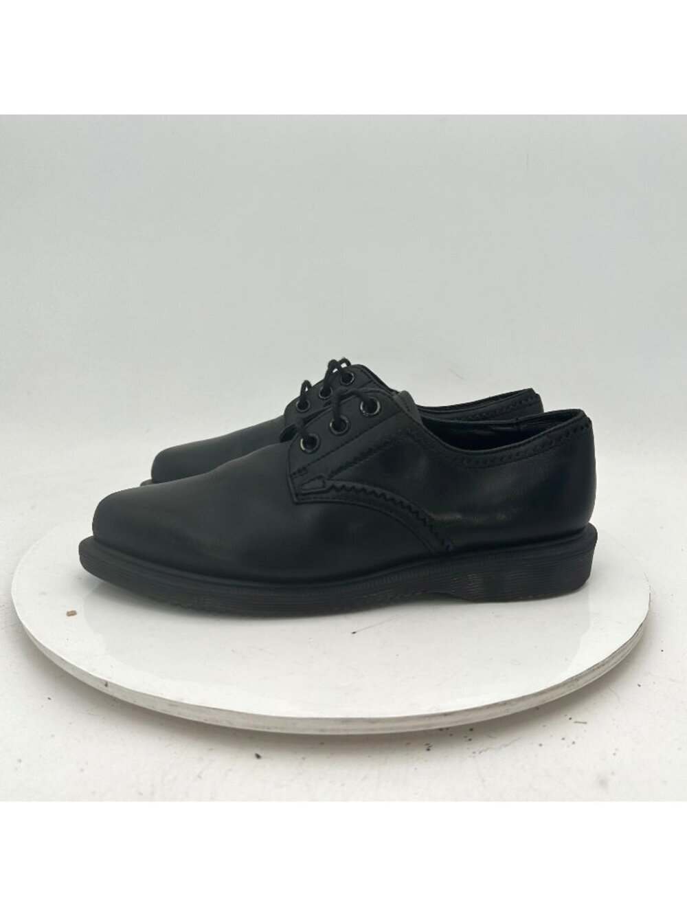 Dr. Martens Trulia Women Size 5 Black Smooth Leather Low Top Derby Shoes